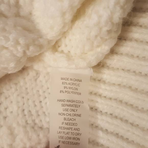 Vince Camuto Chunky Sweater NWT - Picture 7 of 8